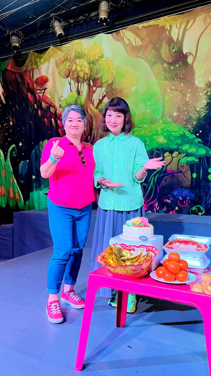NSND Mỹ Uyên khởi tập vở thứ 8 dành cho thiếu nhi của Vương Huyền Cơ - Ảnh 1.