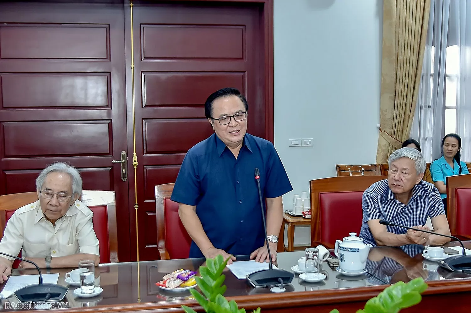 Bộ Ngoại giao gặp mặt cán bộ hưu trí Ban Đối ngoại Trung ương