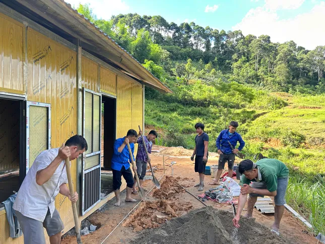 Thanh Hoa youth contribute to eliminating temporary and dilapidated houses photo 1