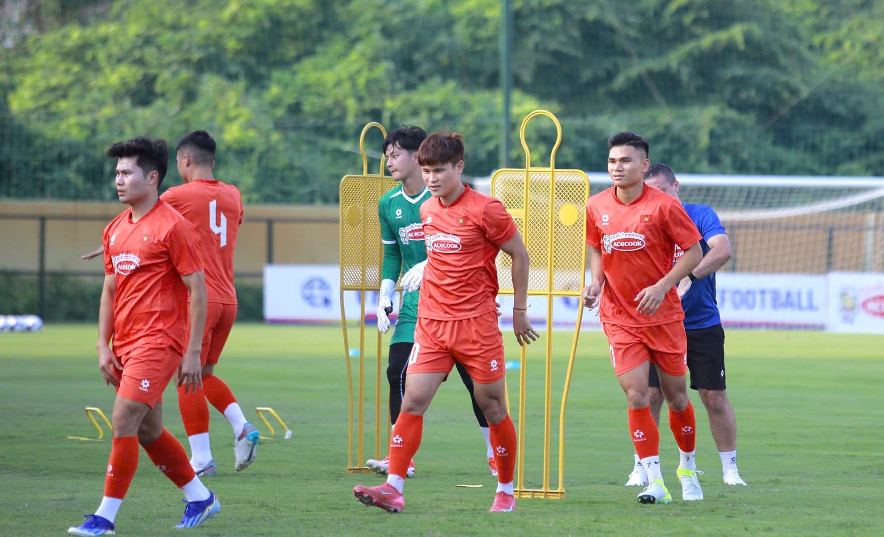 tuyen Viet Nam anh 1