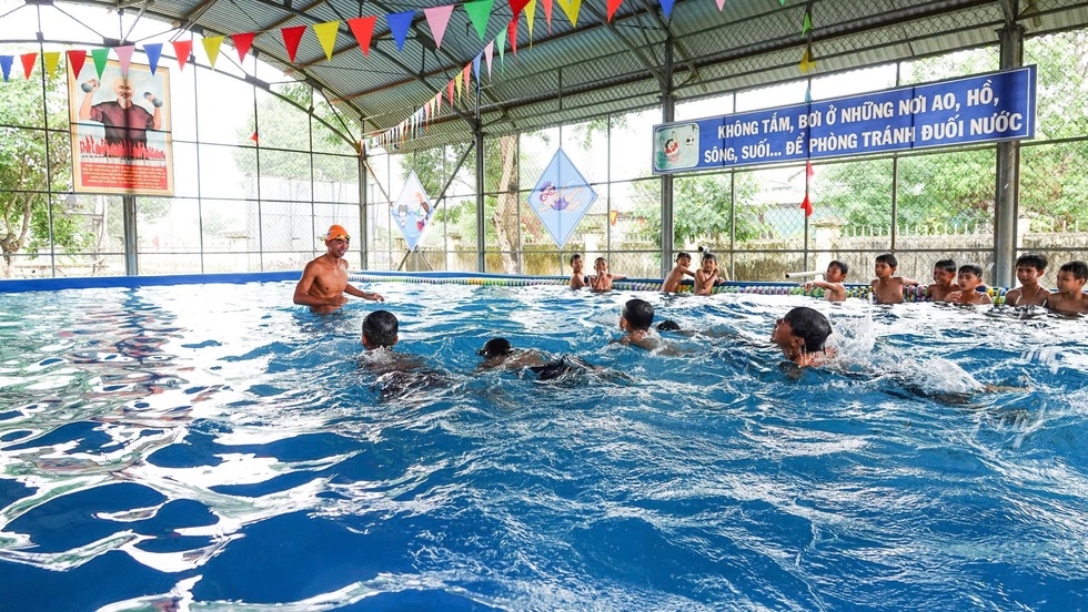 Phòng chống đuối nước, chuyện không bao giờ cũ: Những giải pháp khả thi- Ảnh 2.