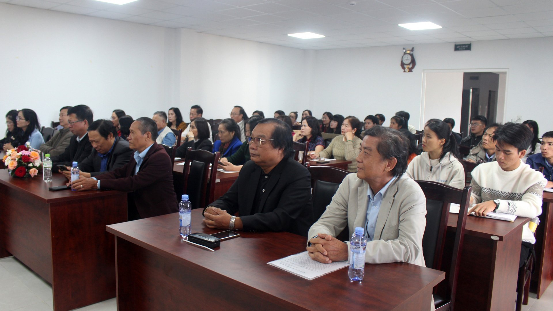 Quang cảnh lớp học