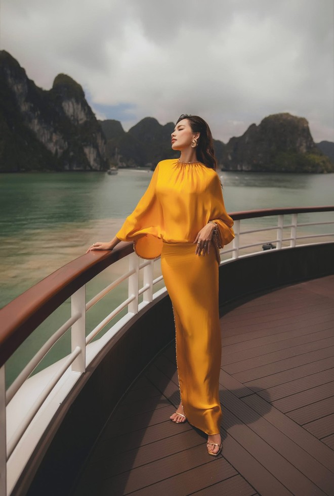 Hoa hậu Lê Hoàng Phương hóa "nàng thơ" của NTK Lê Thanh Hòa - Ảnh 16.