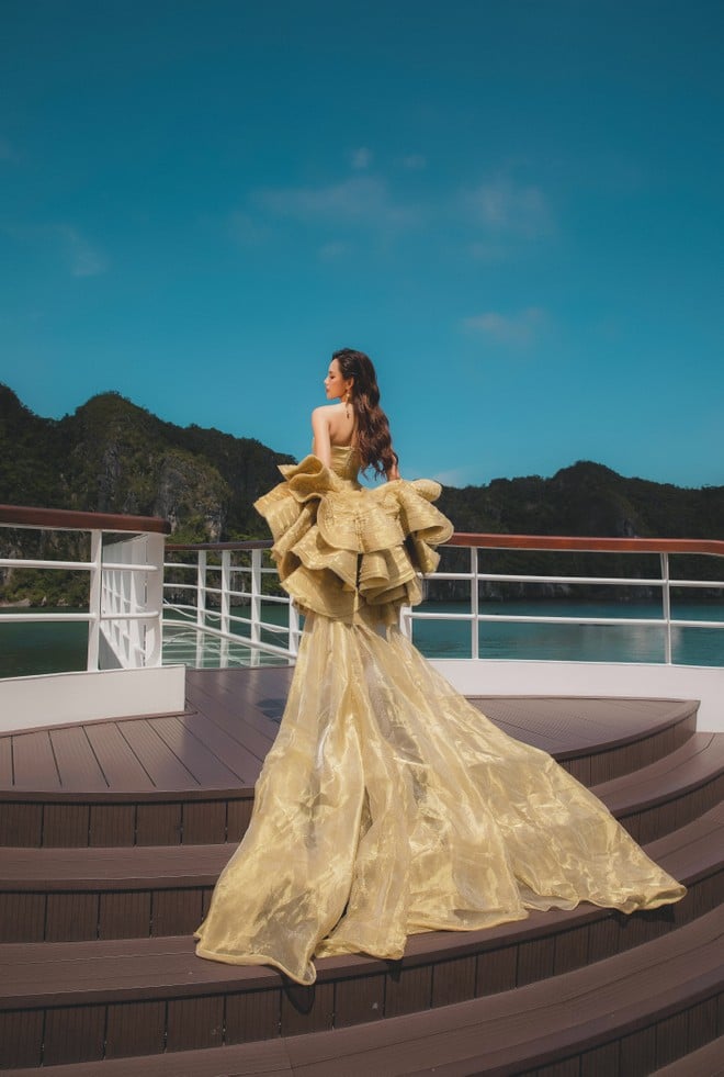 Hoa hậu Lê Hoàng Phương hóa "nàng thơ" của NTK Lê Thanh Hòa - Ảnh 3.