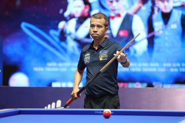 Billiards: Trần Quyết Chiến ngược dòng thắng kịch tính, xuất hiện trận đấu khó tin- Ảnh 1.