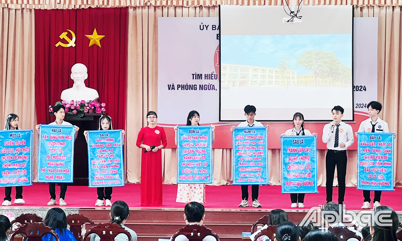 Tuyên truyền pháp luật bằng nhiều hình thức đa dạng, phong phú.