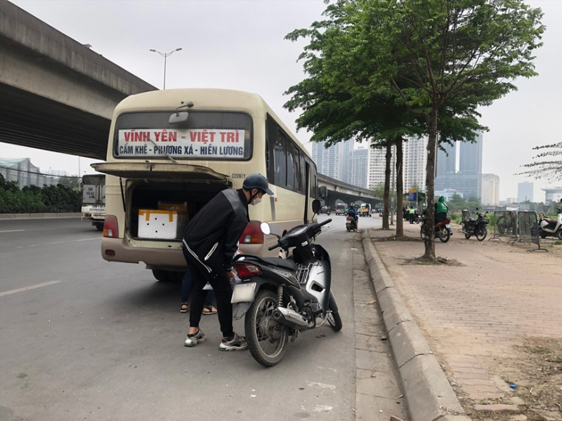 Hà Nội chấn chỉnh tình trạng xe khách dừng, đỗ, đón trả khách sai quy định -0