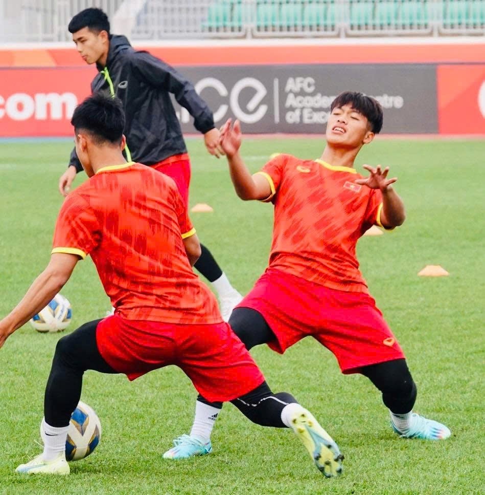 Lịch thi đấu đại chiến Malaysia - Việt Nam: Giờ vàng nhưng khán giả 'đói sóng', giá bản quyền quá ‘chát’- Ảnh 2.