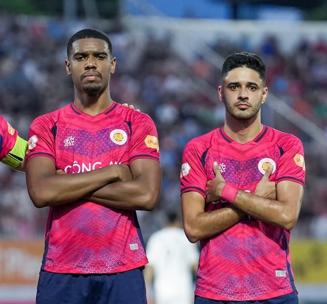 Từ 'PSG Việt Nam' đến vực thẳm nguy cơ rớt hạng V-League: Vì đâu nên nỗi, Bình Định ơi?- Ảnh 1.