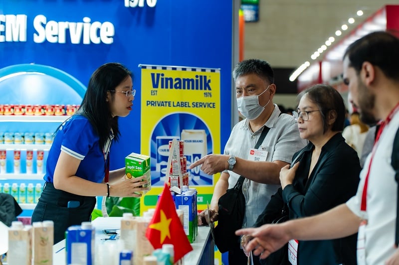 Vinamilk បានបង្ហាញខ្លួនគួរឱ្យចាប់អារម្មណ៍នៅឯ Thaifex ដែលជាពិព័រណ៍ F&B អន្តរជាតិឈានមុខគេនៅអាស៊ី