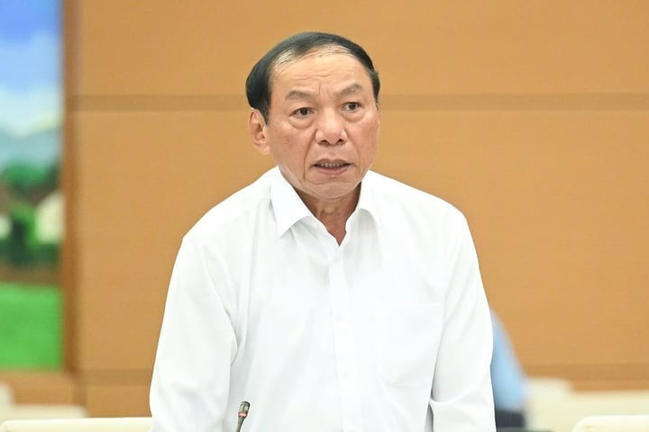 รัฐมนตรีว่าการกระทรวงวัฒนธรรม กีฬา และการท่องเที่ยว นายเหงียน วัน หุ่ง