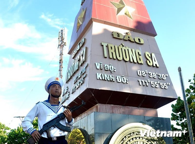 ក