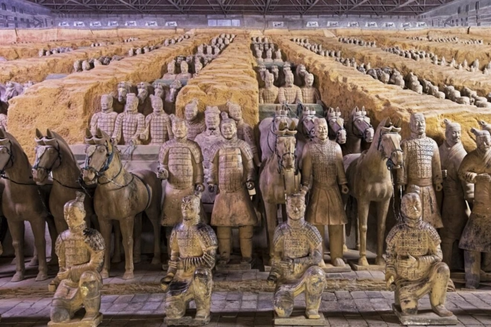 ชายที่กระโดดลงไปในหลุมศพจักรพรรดิจิ๋นซีฮ่องเต้มีอาการป่วยทางจิต - 2