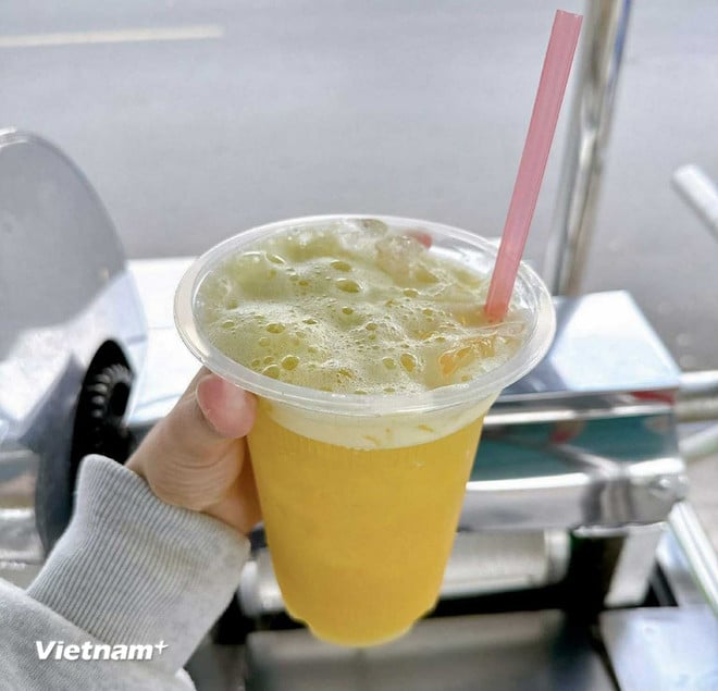 vnp-nuoc-mia.jpg