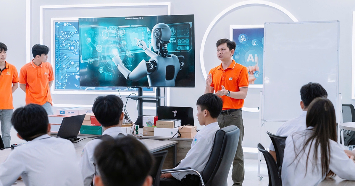 FPTU ra mắt chuyên ngành Chuyển đổi số, đào tạo nhân lực chiến lược cho tương lai