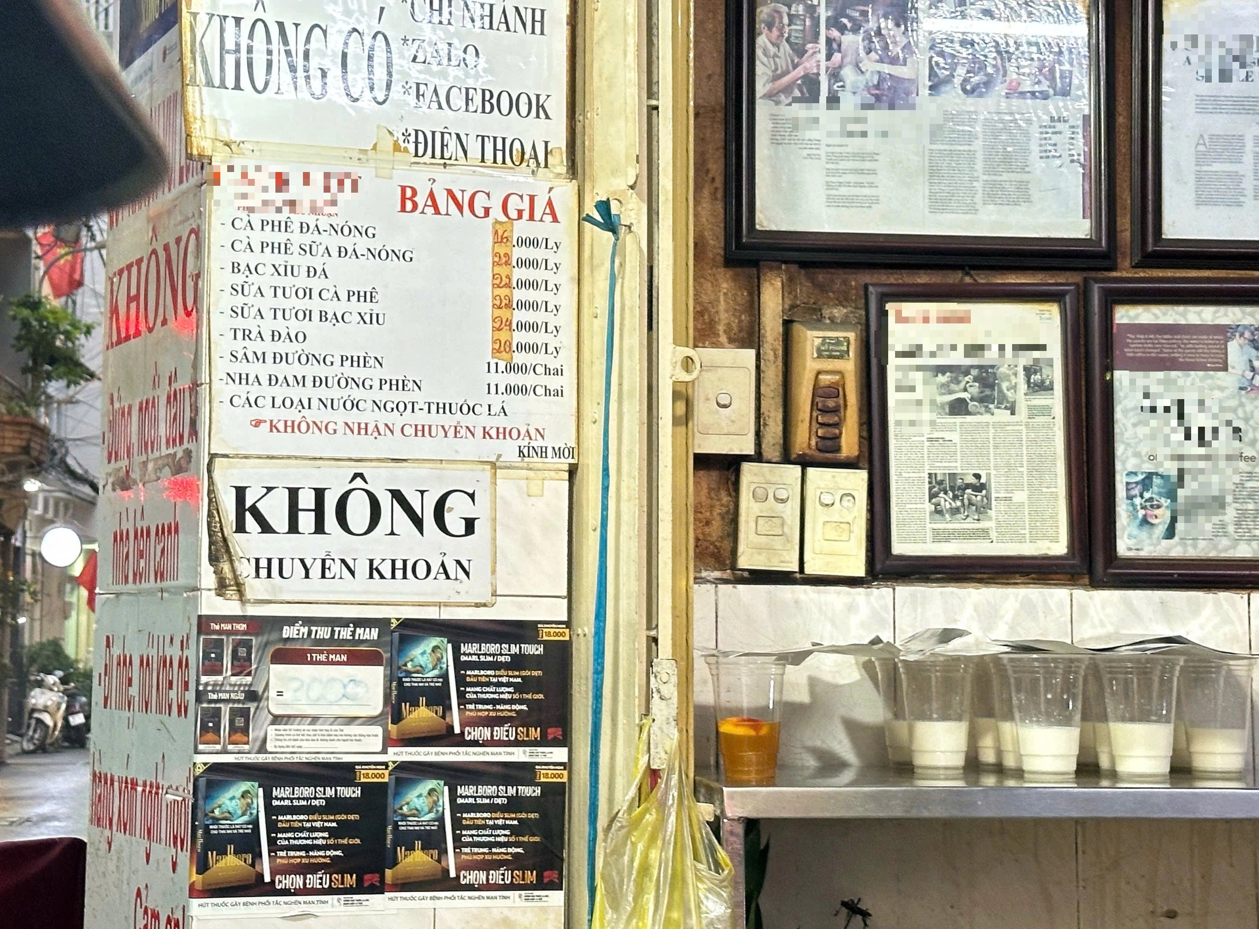 Nhiều hàng quán nổi tiếng TP.HCM 'quyết' không nhận chuyển khoản, vì sao? - Ảnh 2.