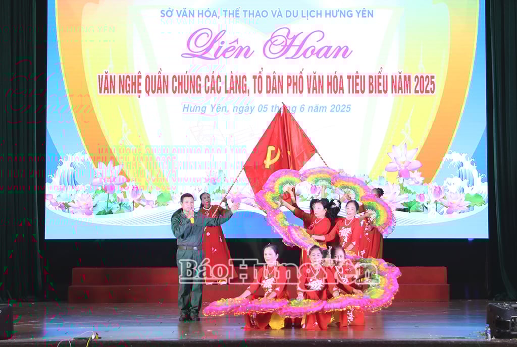 การแสดงได้รับการจัดวางอย่างประณีตและน่าดึงดูดใจ