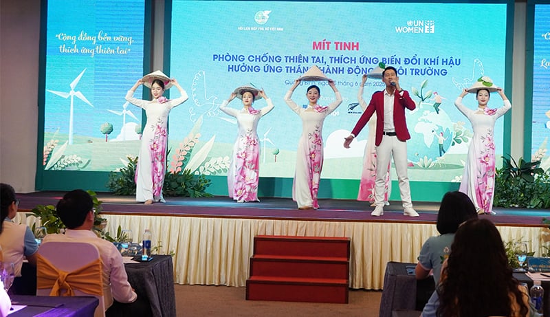 ការសម្តែងស្វាគមន៍។