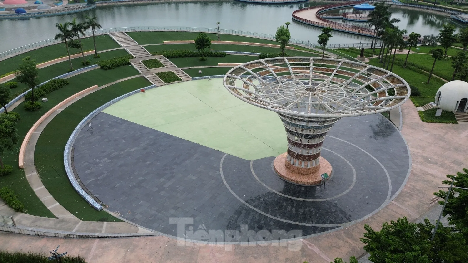 'Roll call' of park projects with violations in Hanoi photo 9