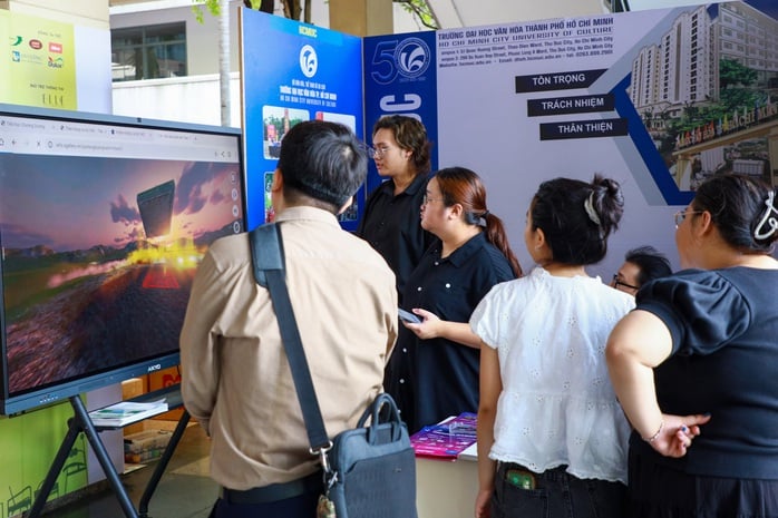 3 trường ĐH tại TP HCM phối hợp chắp cánh ý tưởng khởi nghiệp- Ảnh 1.