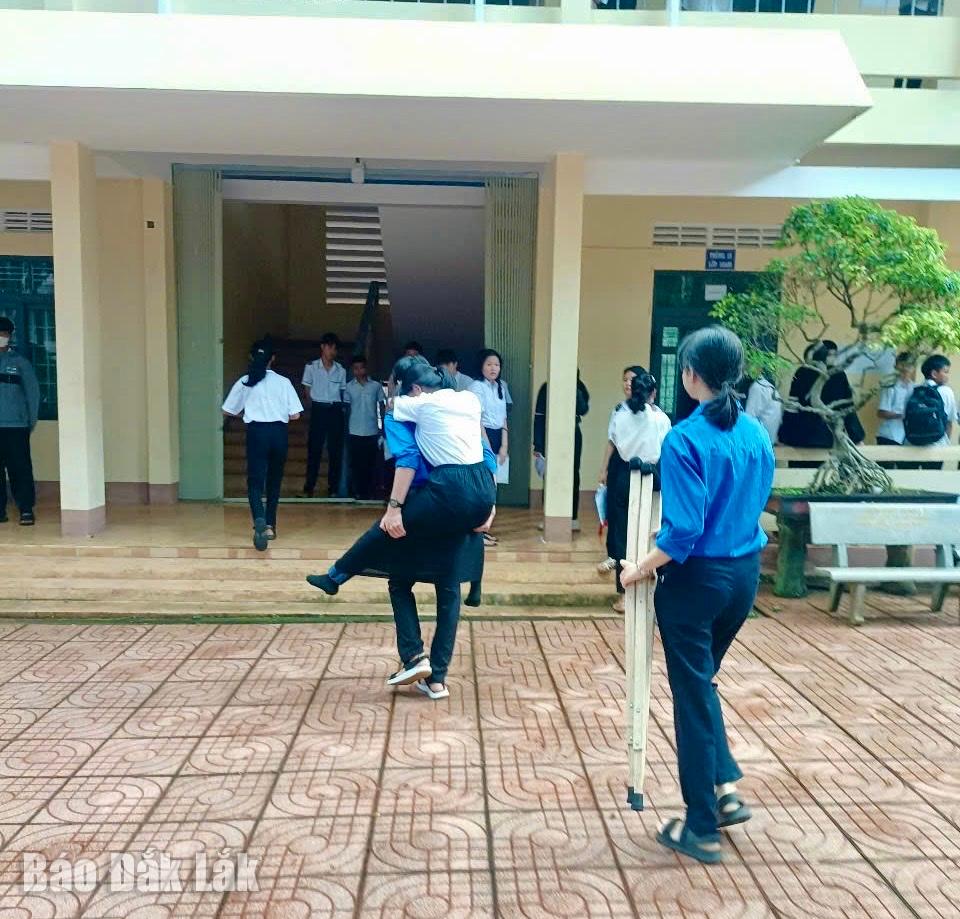 Các tình nguyện viên