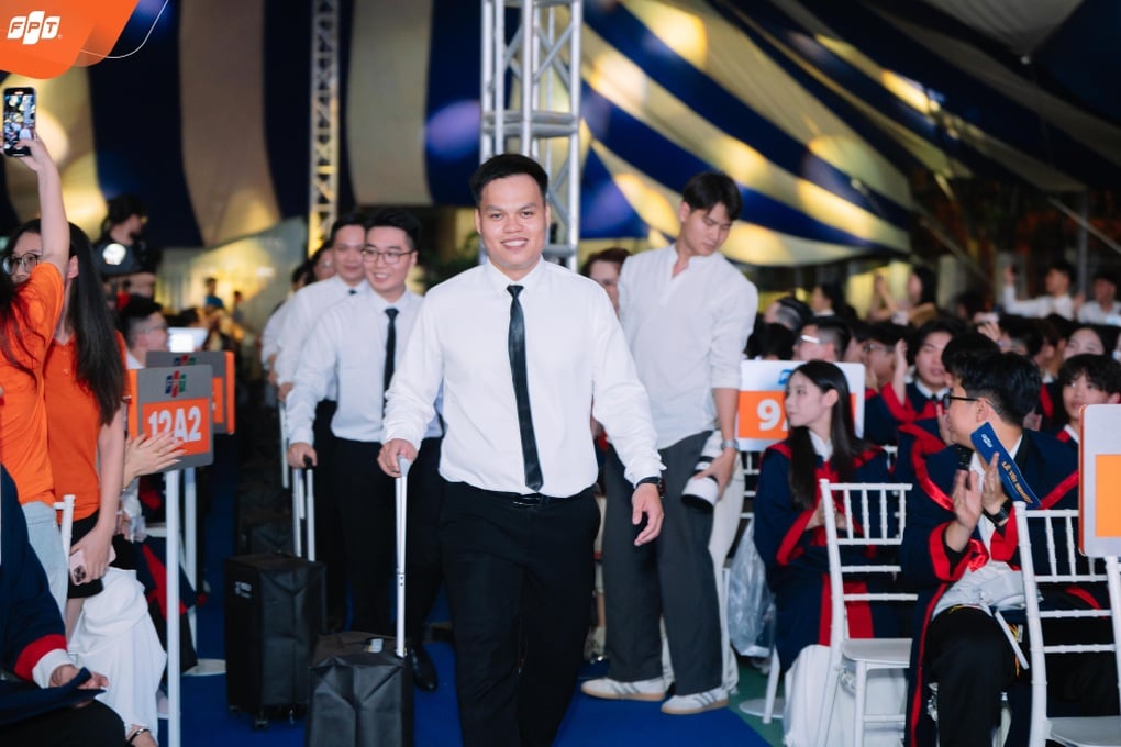 Phó hiệu trưởng Gen Z “khơi trải nghiệm, mở tương lai” tại FPT Schools - 2