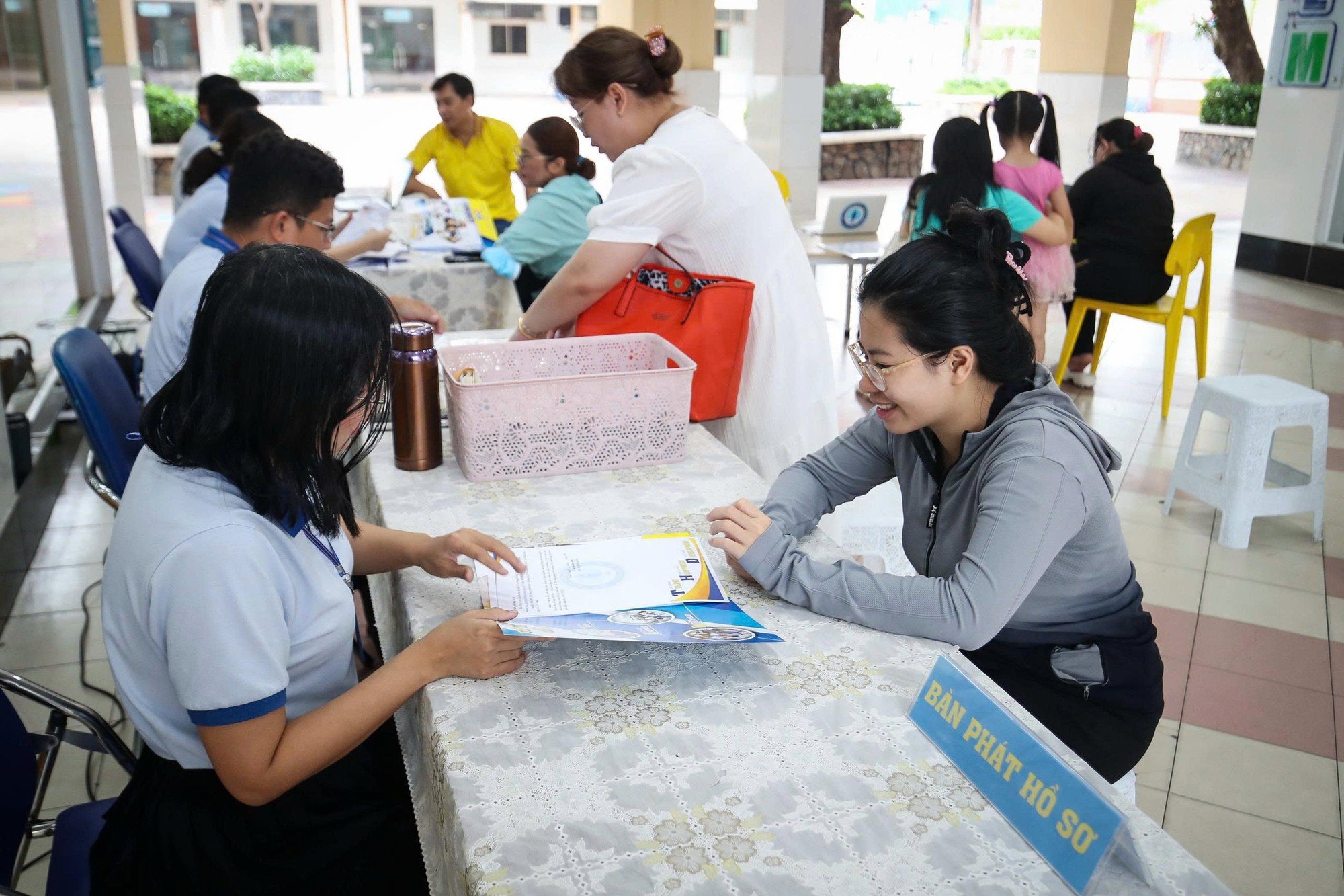 Điều kiện đảm bảo minh bạch trong tuyển sinh trái tuyến tại TP . HCM - Ảnh 1.
