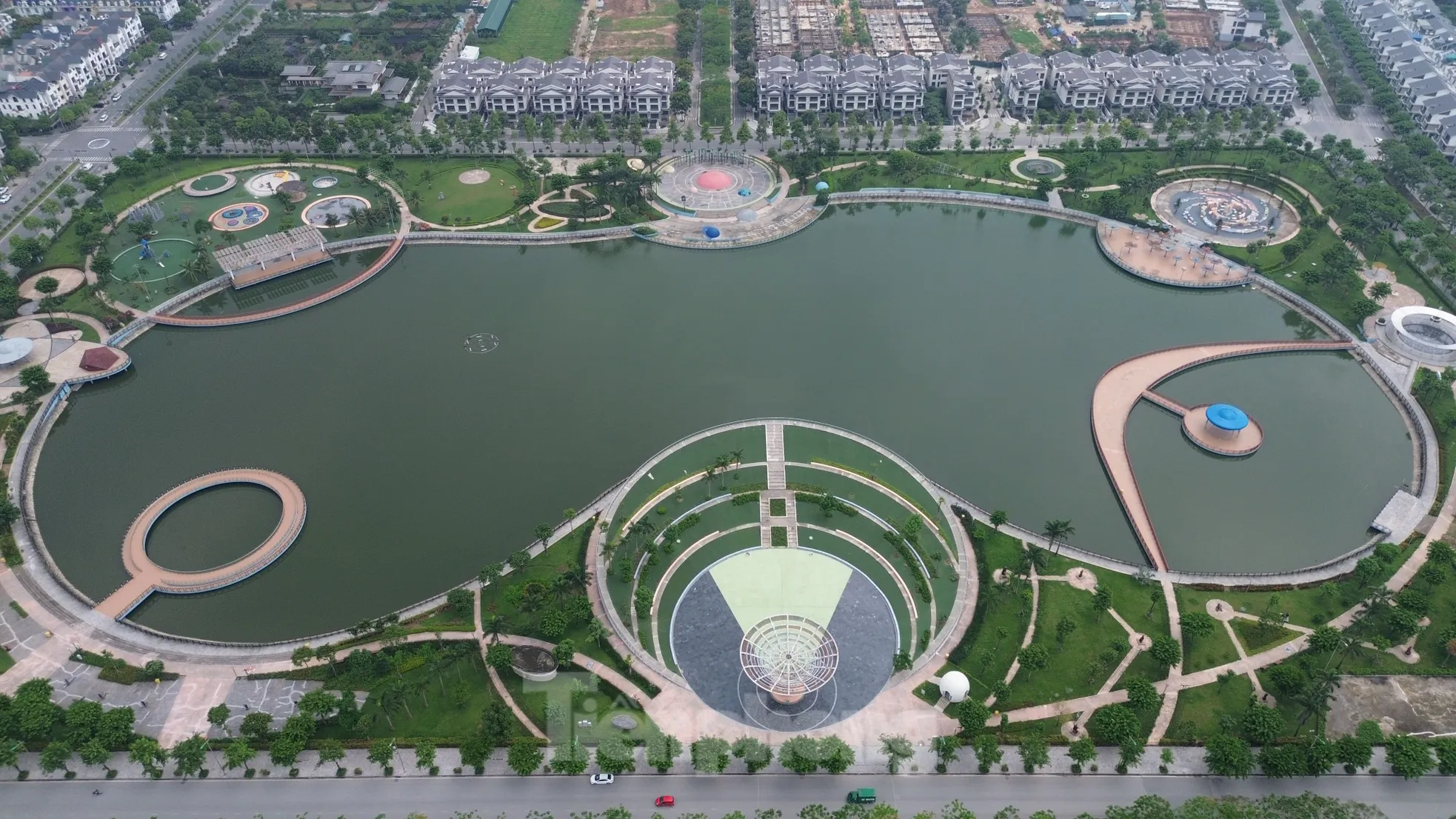 'Roll call' of park projects with violations in Hanoi photo 8