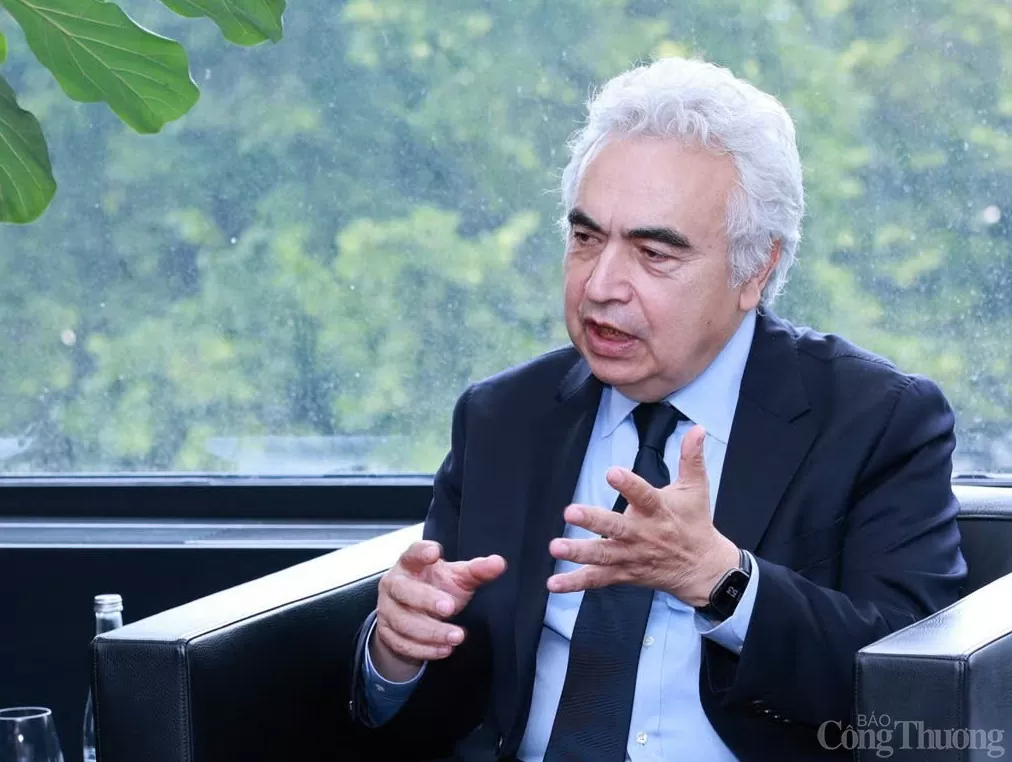 Một chiều với Fatih Birol - ‘Người gác đền’ top 100 ảnh