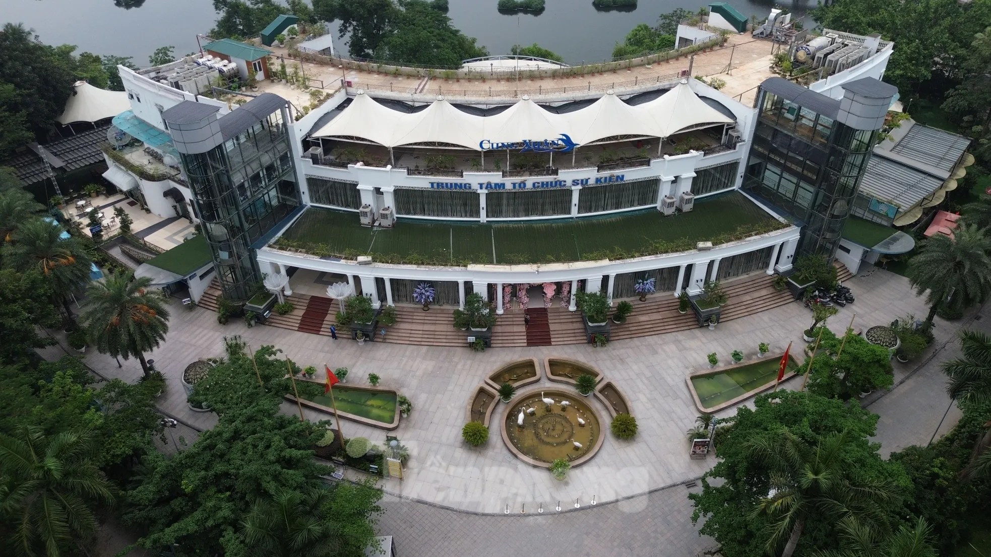 'Roll call' of park projects with violations in Hanoi photo 4