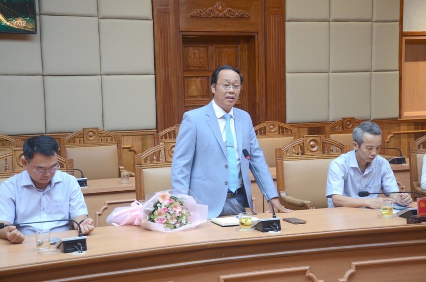 Tân Giám đốc Trung tâm Truyền thông TP Huế, Hoàng Đăng Khoa hứa sẽ phát huy tinh thần trách nhiệm, nỗ lực hoàn thành xuất sắc nhiệm vụ được giao
