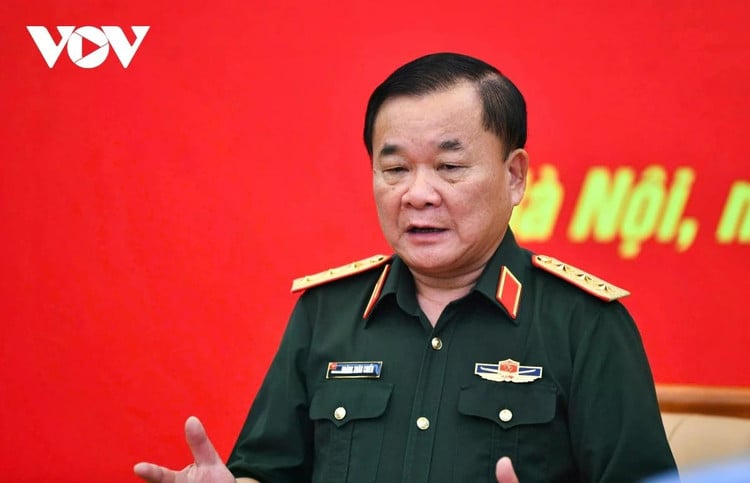 Thượng tướng Hoàng Xuân Chiến phát biểu tại buổi trao quyết định