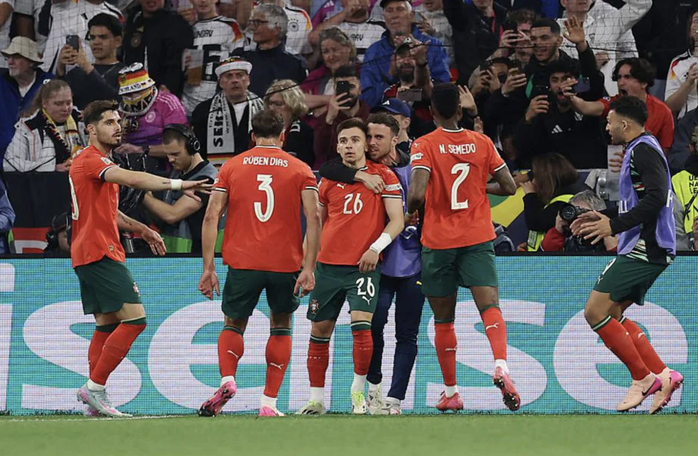 Ronaldo bùng nổ, Bồ Đào Nha loại chủ nhà Đức ở Nations League- Ảnh 7.