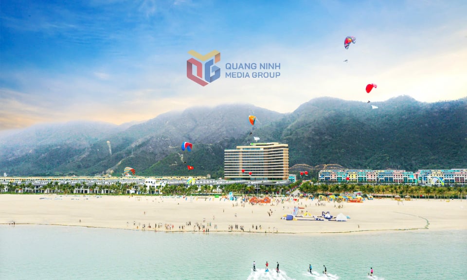 Tổ hợp nghỉ dưỡng Sonasea Vân Đồn Harbor City của Tập đoàn CEO. Ảnh: Mạnh Trường
