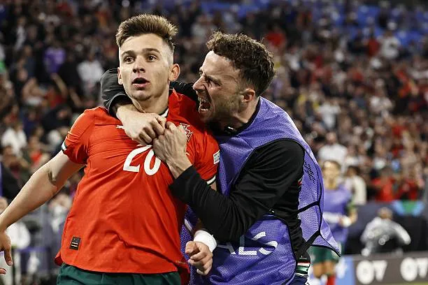 Ronaldo giúp Bồ Đào Nha hạ Đức, vào chung kết Nations League ảnh 2
