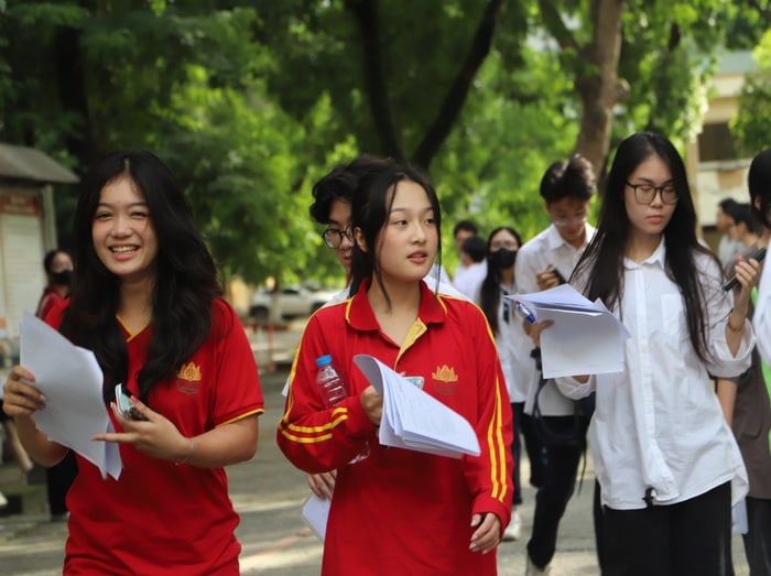Thí sinh khối C00 lao đao khi hàng loạt trường đại học đổi 