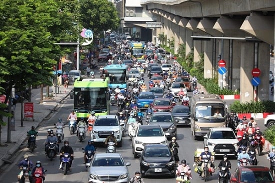 Một thay đổi đang được đề xuất với lệ phí trước bạ xe máy sau khi tỉnh, thành sáp nhập