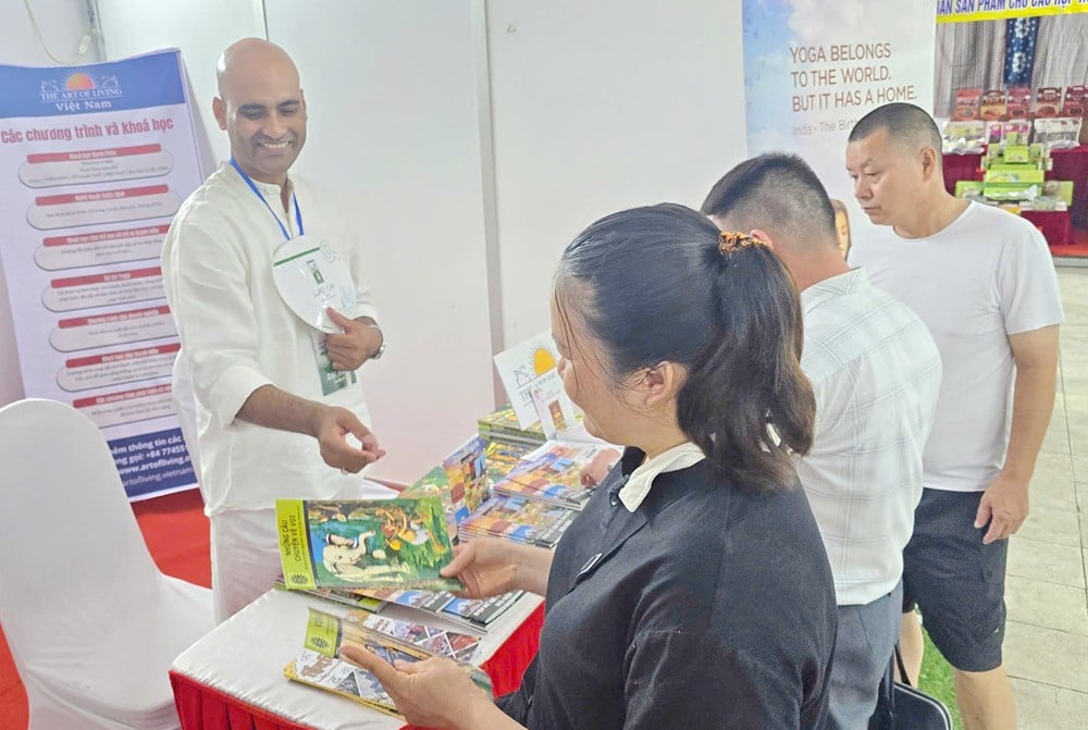 130 gian hàng tham gia Hội chợ Du lịch quốc tế Lào Cai 2025 - Ảnh 4.