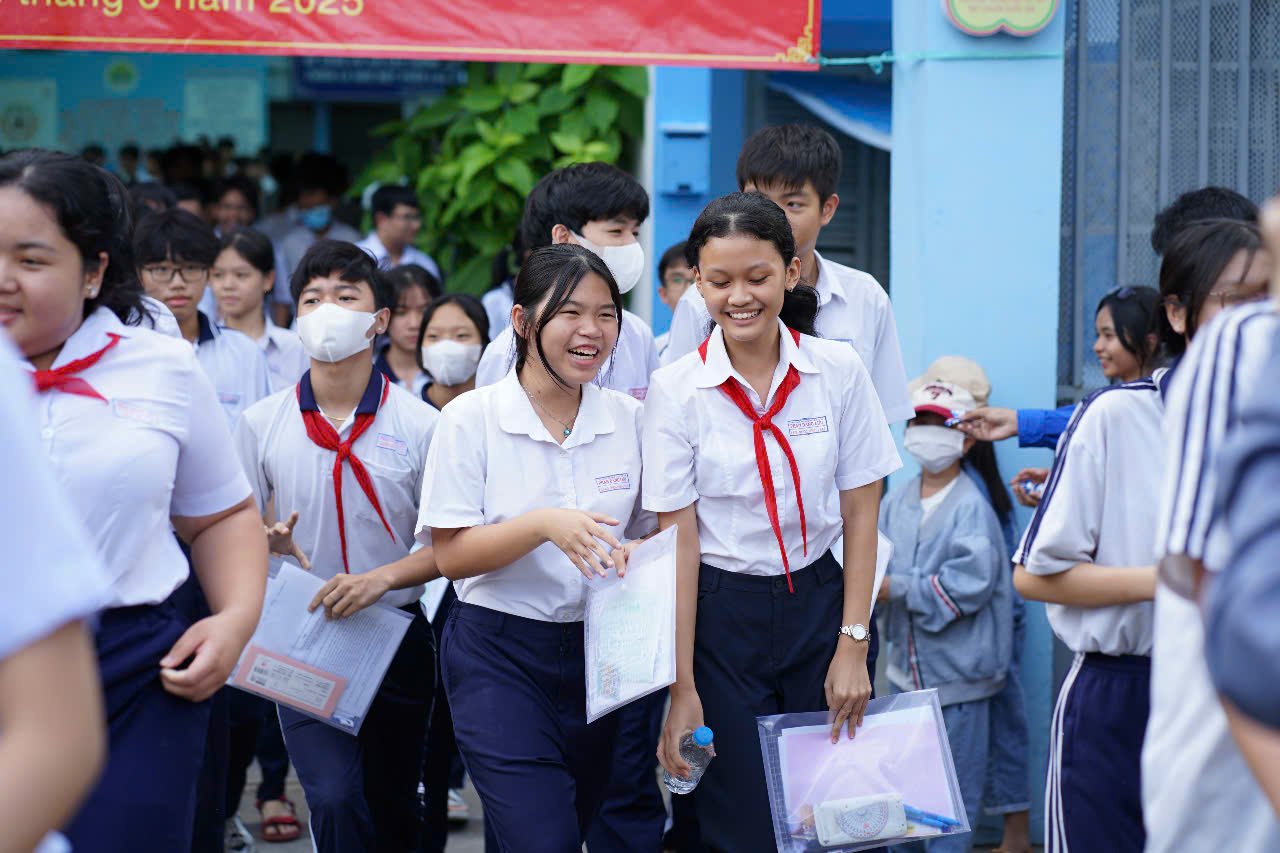 Từ căng thẳng đến vỡ òa hạnh phúc: 