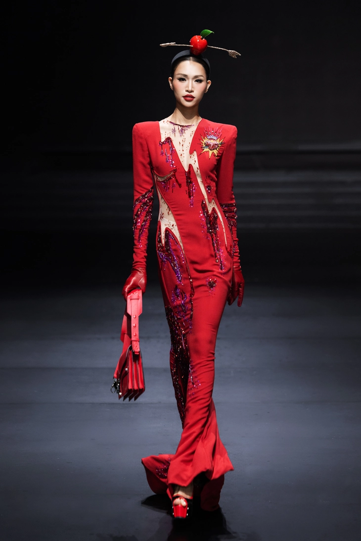 Haute Couture  - Ảnh 7.