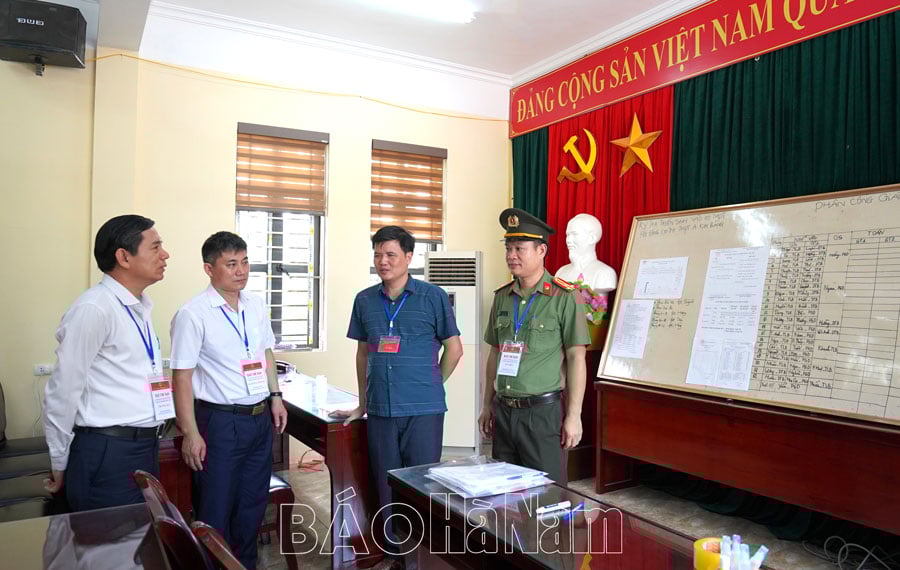 Ban Chỉ đạo kỳ thi tuyển sinh lớp 10 tỉnh năm học 20252026 kiểm tra công tác thi tại một số điểm thi