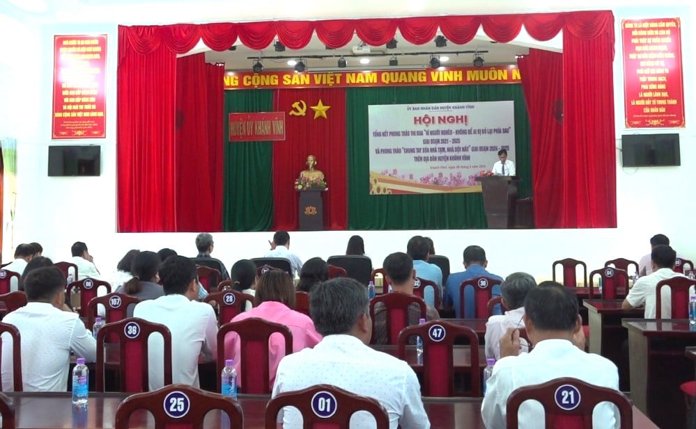 Quang cảnh hội nghị