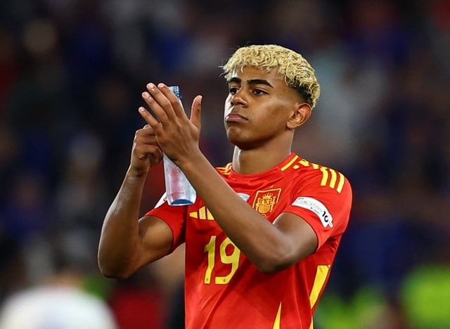 Yamal thách đấu Ronaldo ở chung kết UEFA Nations League - Ảnh 1.