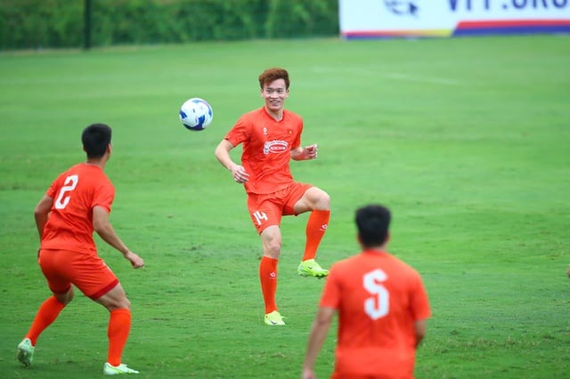 Malaysia đối mặt 3 'khắc tinh' đẳng cấp: Đẹp trai, tài hoa và đều từng giành Quả bóng vàng!- Ảnh 1.