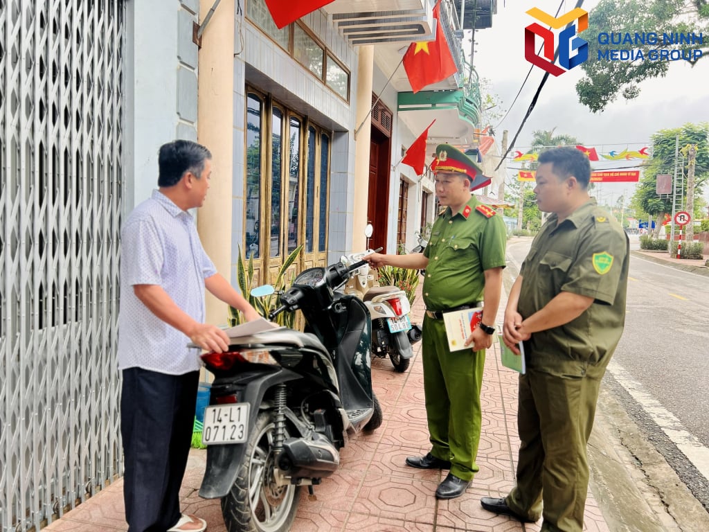 នគរបាល​ក្រុង​បា​ច​ក្រើន​រំលឹក​ប្រជាពលរដ្ឋ​ឱ្យ​ការពារ​ទ្រព្យសម្បត្តិ និង​យានជំនិះ​ការពារ​ចោរកម្ម​។