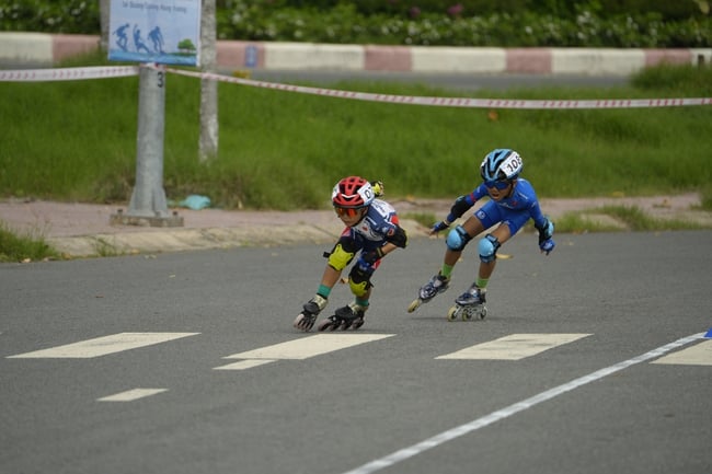 Hơn 150 VĐV tranh tài tại Giải vô địch trẻ Roller Sports quốc gia năm 2025 - Ảnh 2.