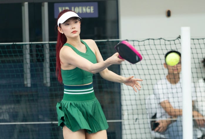 Minh Hằng 