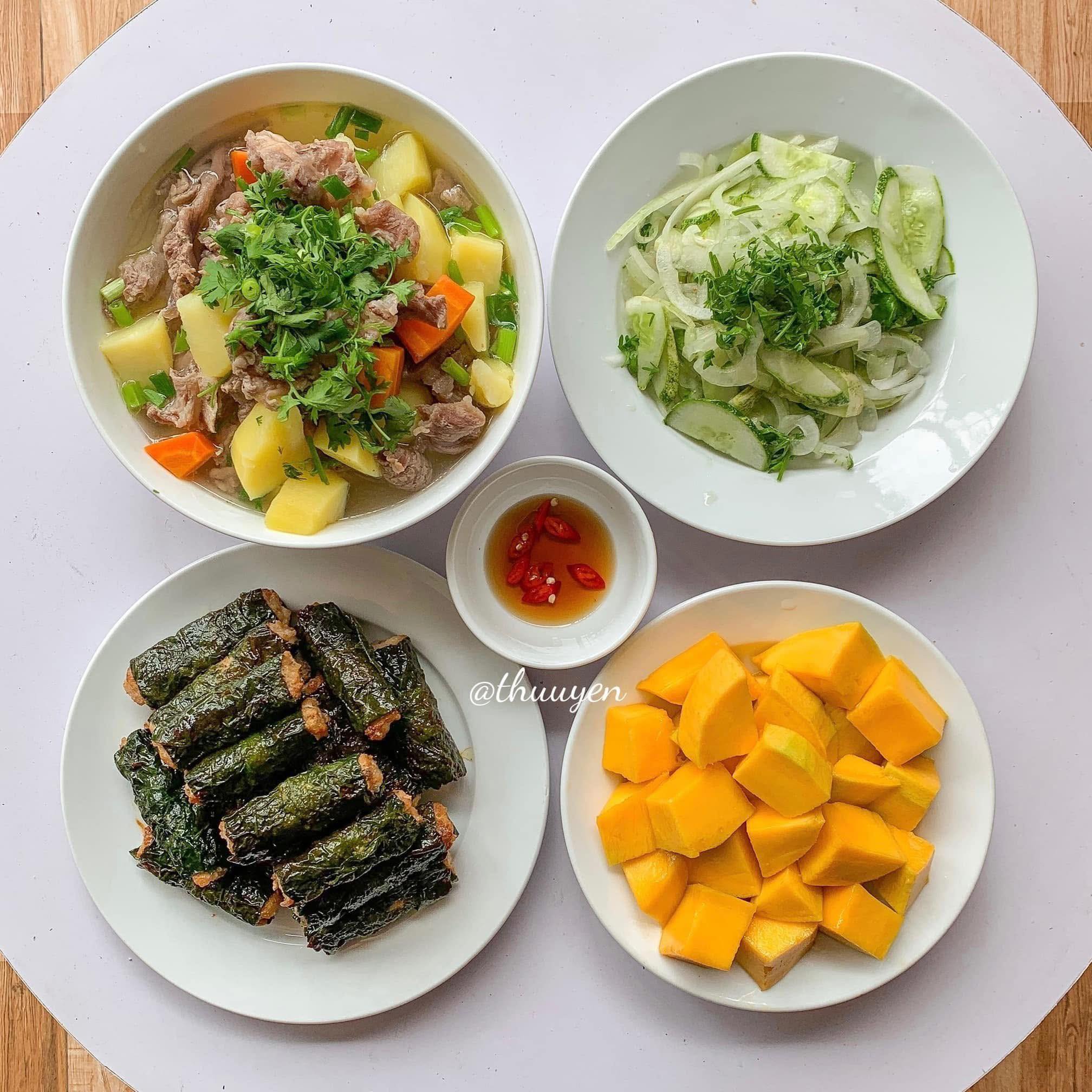 Muốn ăn ngon đủ chất mà không lăn tăn nghĩ món - lưu ngay 15 mâm cơm 'xịn sò' này- Ảnh 10.