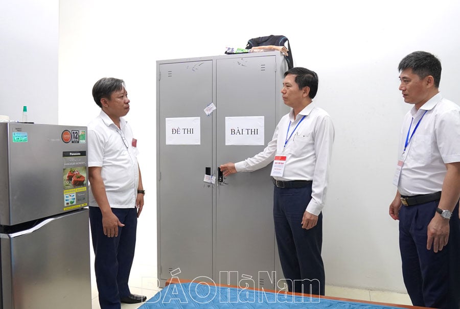Ban Chỉ đạo kỳ thi tuyển sinh lớp 10 tỉnh năm học 20252026 kiểm tra công tác thi tại một số điểm thi