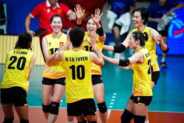 Bóng chuyền nữ Việt Nam mơ cú hat-trick vô địch - Ảnh 1.